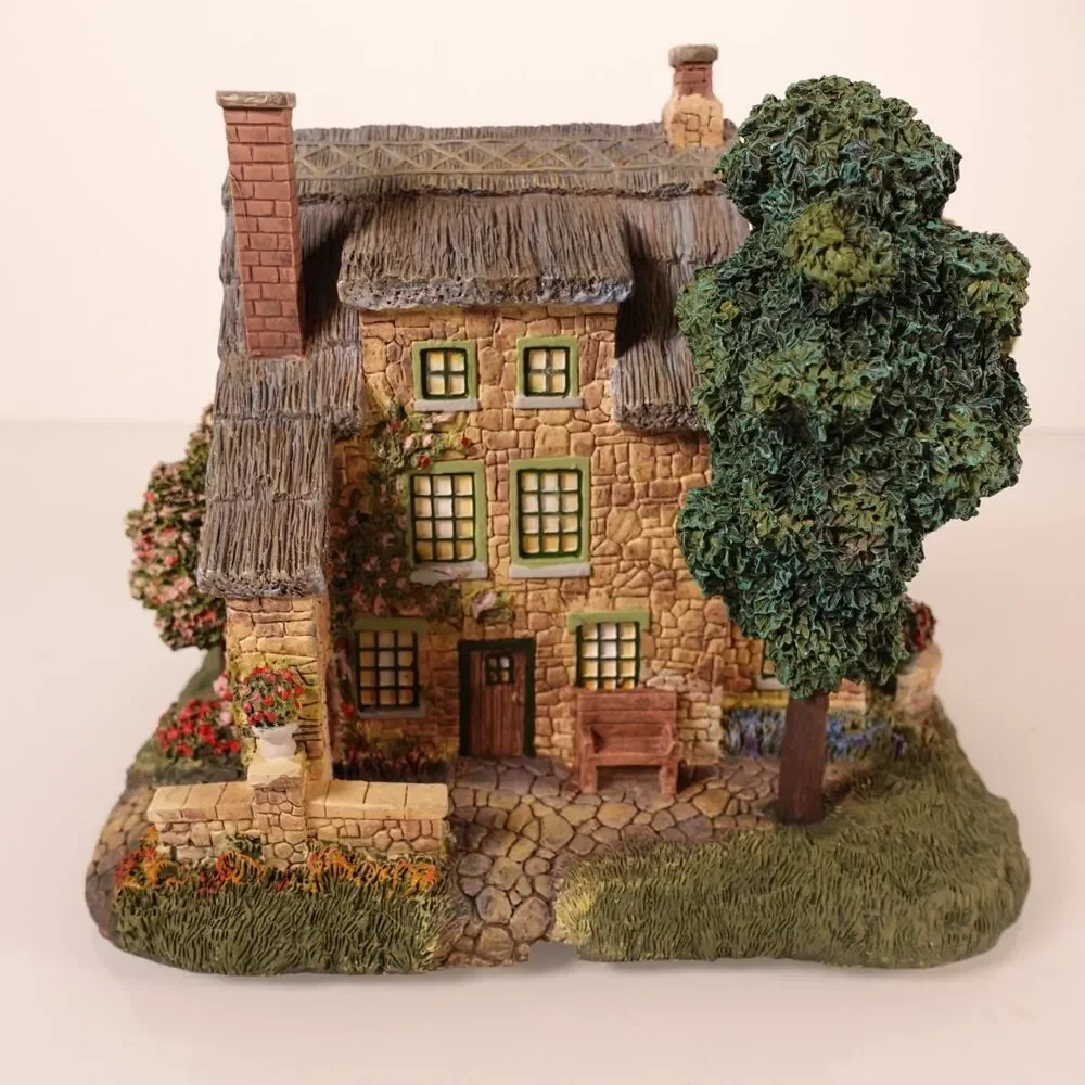 Hawthorne Village Lighted Stonebrooke Inn by Thomas Kinkade Lamplight 79984